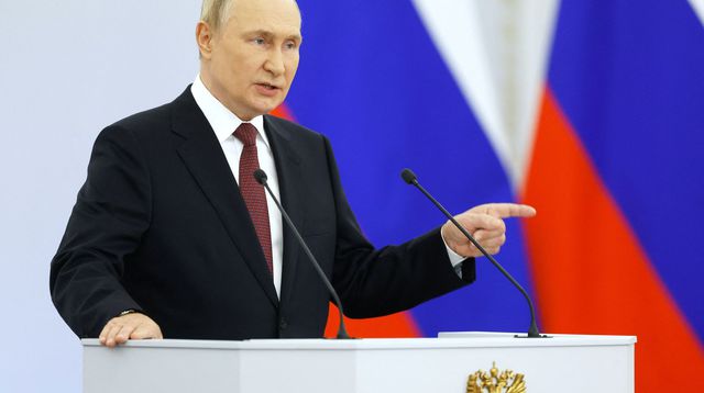 Russie : Vladimir Poutine qualifie la politique occidentale de «sanglante et sale»