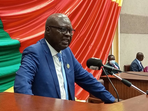  Centrafrique : le président de l’Assemblée nationale, Simplice Mathieu Sarandji appelle la population à rester unie et calme suite à la décision de la Cour constitutionnelle 