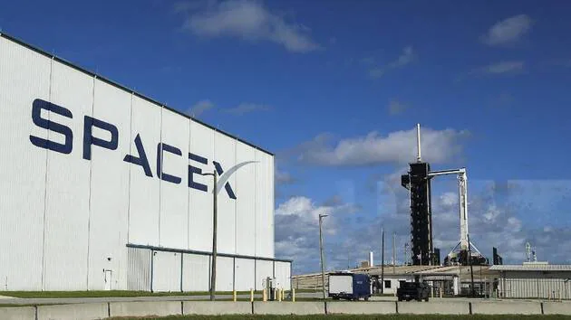 Pour la première fois, une fusée de SpaceX emmène une Russe vers la Station spatiale internationale