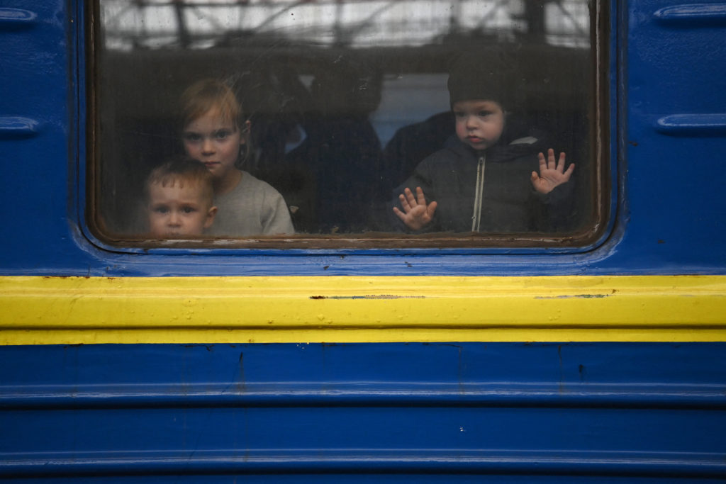 Bonne nouvelle, plus de 2.000 enfants venant des nouvelles régions voyageront gratuitement en Russie