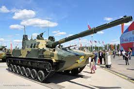 Le nouveau canon antichar automoteur russe 2S25M doté d’un complexe de suppression optique-électronique et d’un blindage supplémentaire