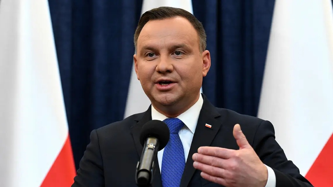 Piégé par un canular, le président polonais affirme qu’il ne veut pas d’une guerre avec la Russie