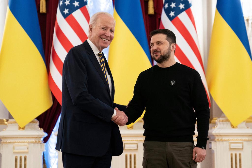 Ce qu’il faut attendre de la visite de Biden à Kiev ; le ton monte à Moscou