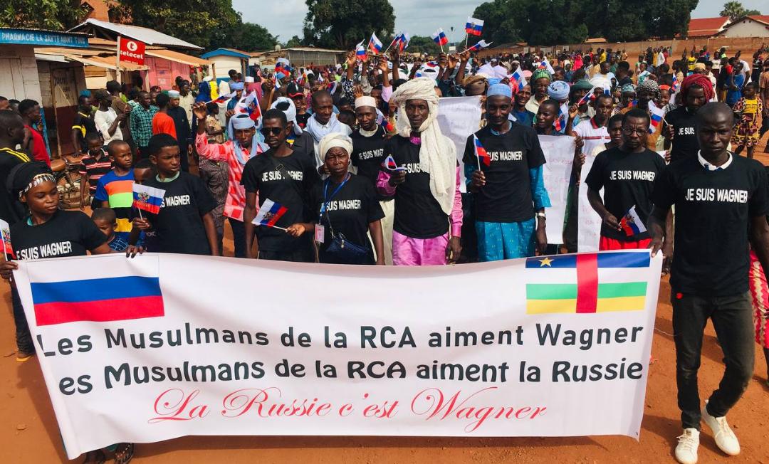 Centrafrique : Des milliers d’habitants à travers une marche à Bria décernent un satisfaicit aux groupes Wagners russes