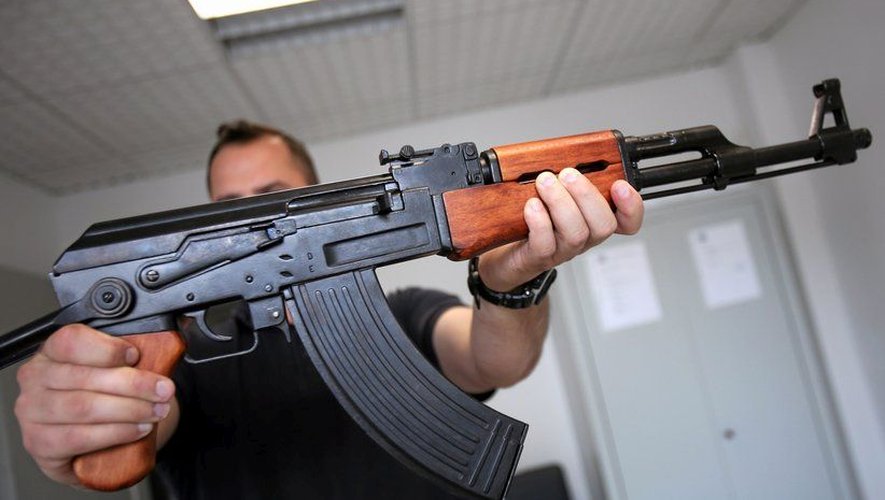 Kalachnikov : le principal fournisseur russe d’armes bat un record historique de production